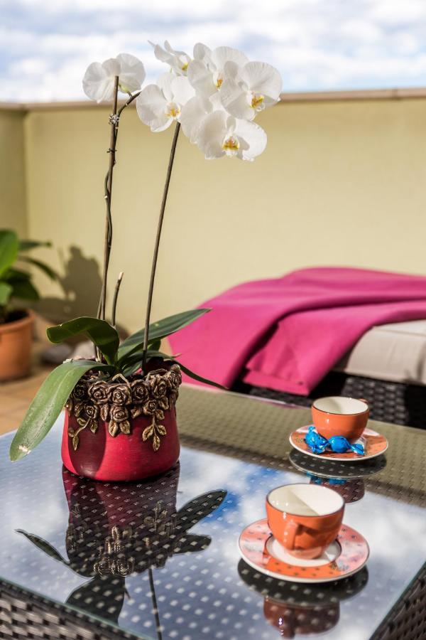 Apartments Villa Nora ริเยกา ภายนอก รูปภาพ