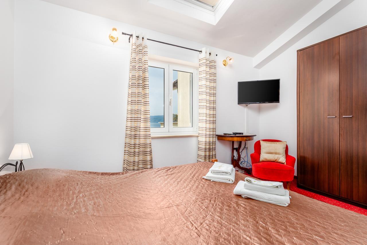 Apartments Villa Nora ริเยกา ภายนอก รูปภาพ
